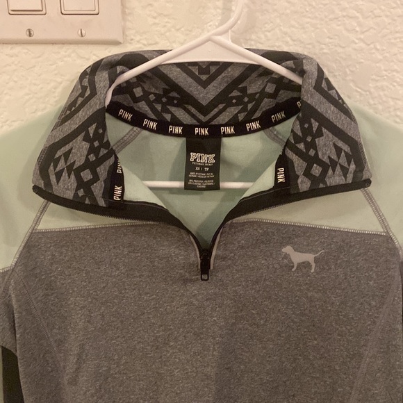 Pink Running Jacket - Picture 2 of 3